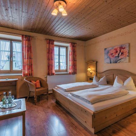Hotel Altwirt Lenggries Exteriör bild